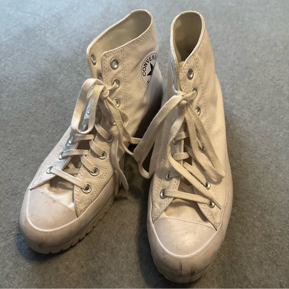 Converse Unisex White High-Top Sneakers W10.5 M8.5 - Picture 1 of 5